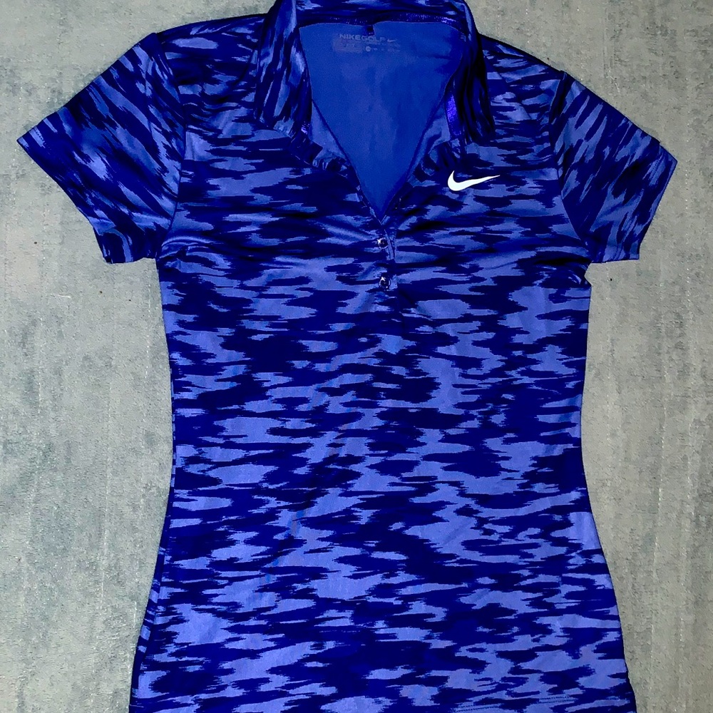 Woman’s GOLF T-shirt!!